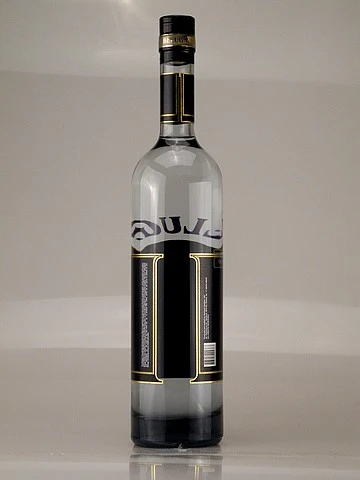 Beluga Vodka Transatlantic 40% 0,7l 2 Beluga Vodka Transatlantic 40% 0,7l – Bild 2