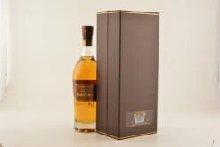 Glenmorangie 18 Jahre Highland Whisky 43% 0,7l 8 Glenmorangie 18 Jahre Highland Whisky 43% 0,7l -Spirituosengeschäft unbekannt 478b